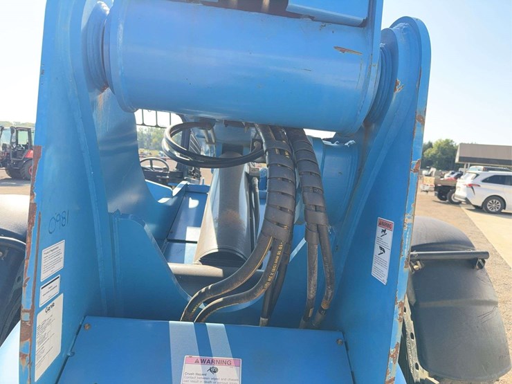 2017-genie-gth844-image-17