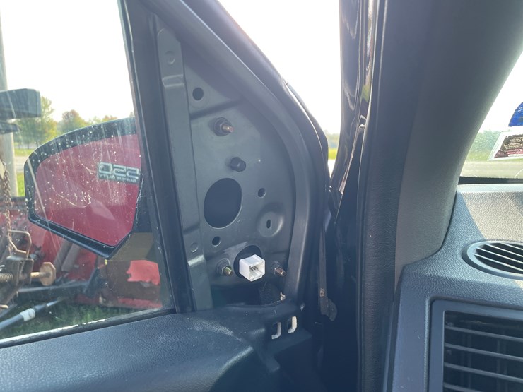 #1078-•-2010-nissan-sentra-ser-spec-v-sedan-(has-wi-title)-image-41