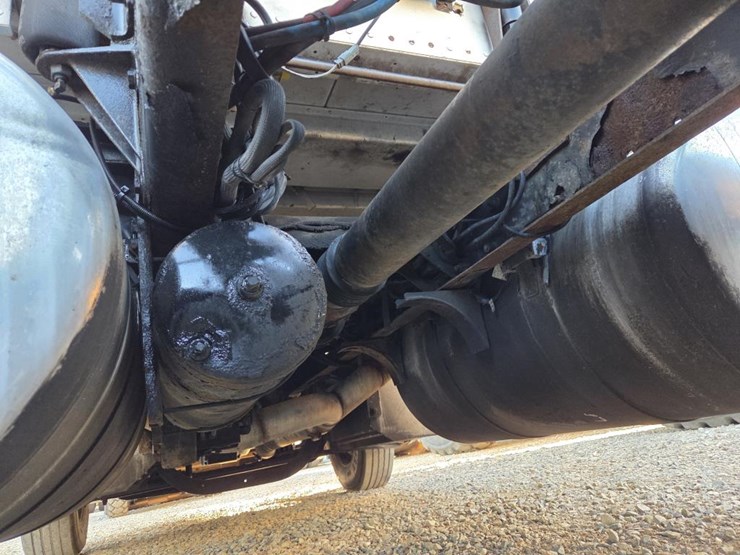 2007-peterbilt-386-image-43