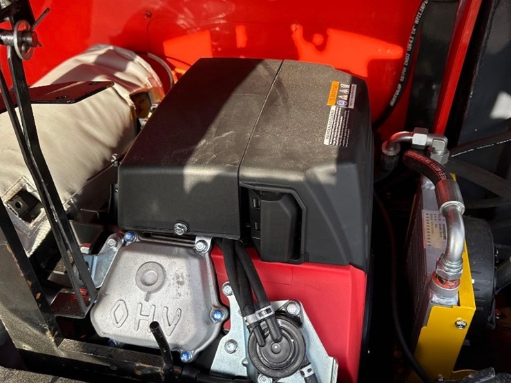 new-cfg-industry-co-mini-excavator-model-qk30r-image-9