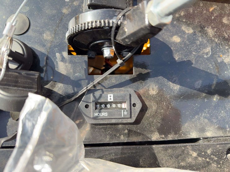 2025-miva-va13-mini-excavator-image-14