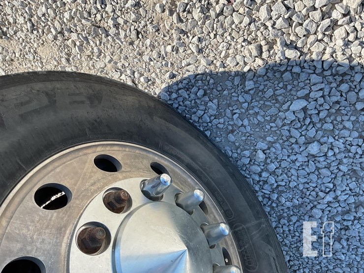 peterbilt-337-image-20