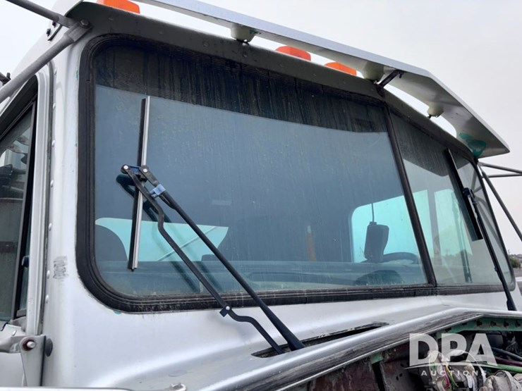 1995-kenworth-t800-image-73