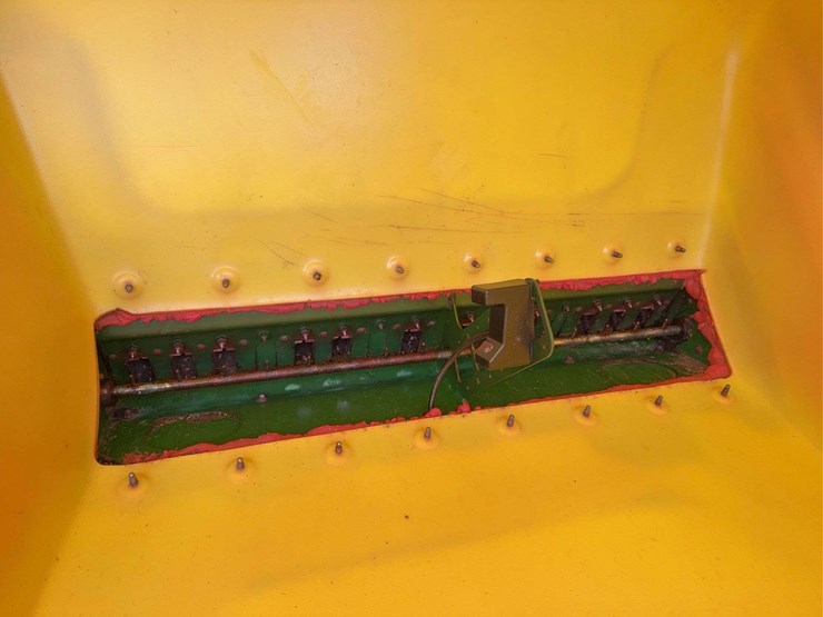 2011-john-deere-1990-image-50