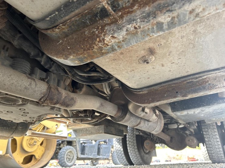 international-4000-image-65