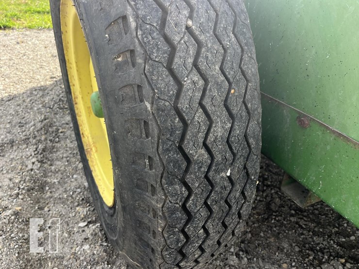 john-deere-450-image-7