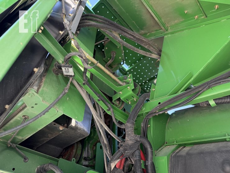 john-deere-9570-sts-image-35