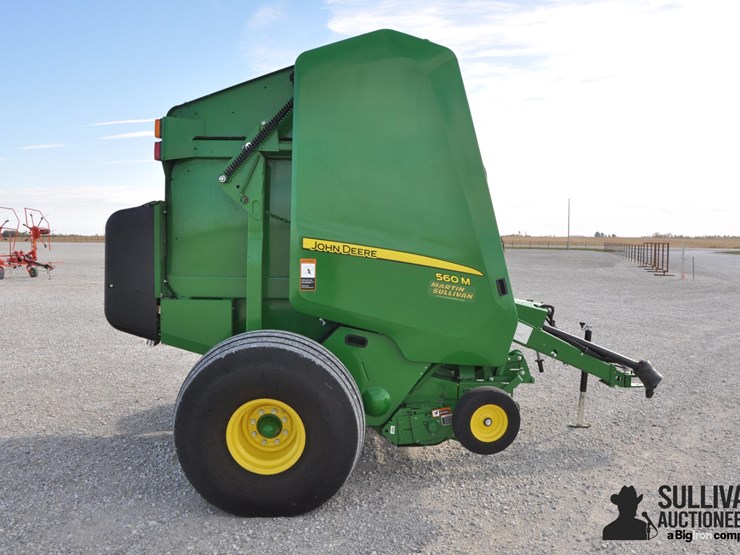 john-deere-560m-image-4