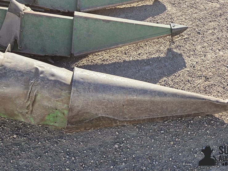 john-deere-9r22-corn-head-image-15