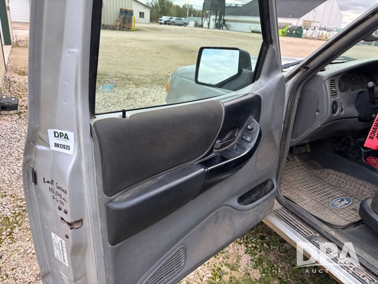 2010-ford-ranger-image-46