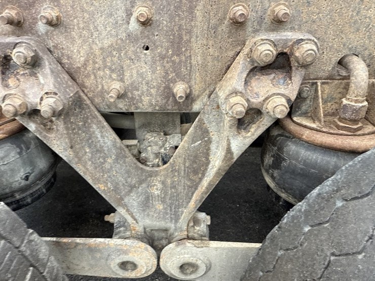 kenworth-t600-image-56