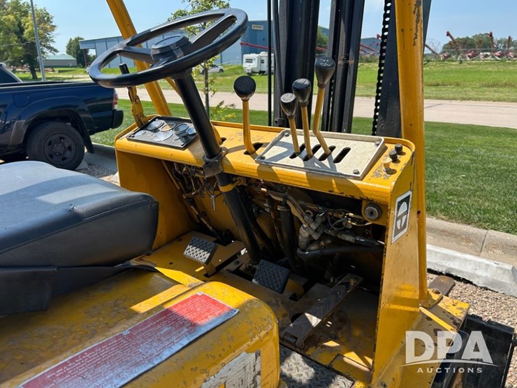 caterpillar-v50b-image-12