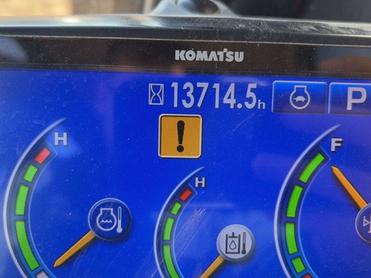 komatsu-pc210-lc-10-image-73