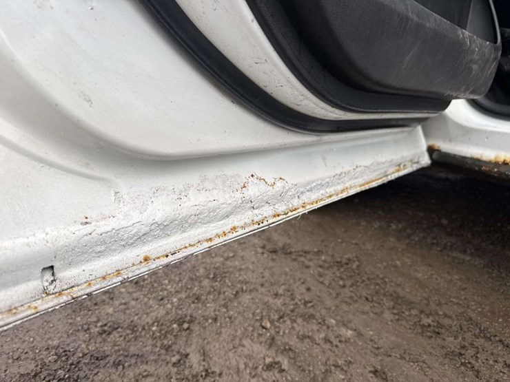 2015-chevrolet-equinox-image-17