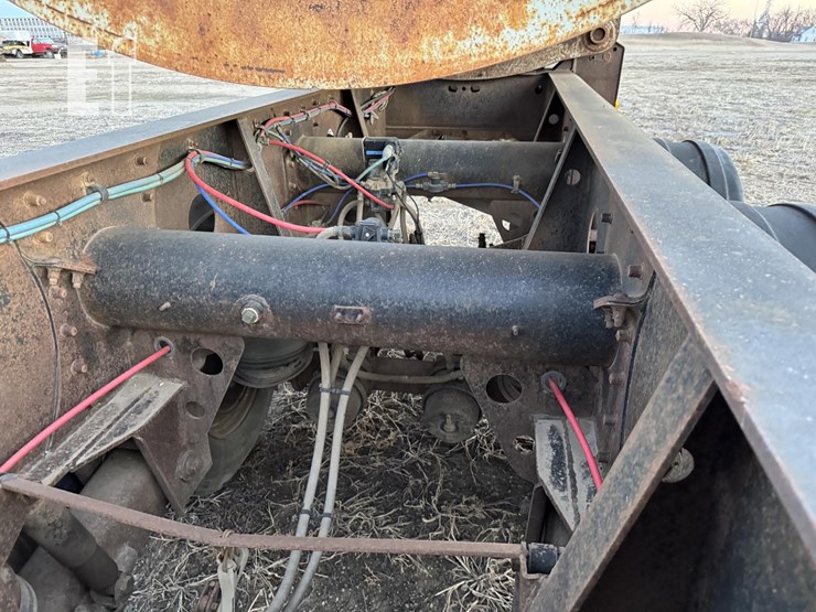 2011-sidump'r-side-dump-image-8