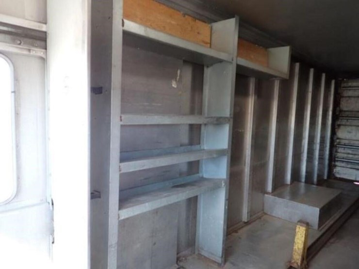 2013-freightliner-mt55-image-24