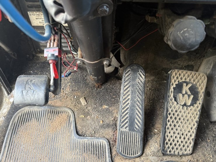 1989-kenworth-t600-image-66