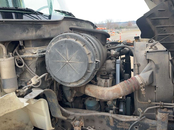 international-durastar-4300-image-46