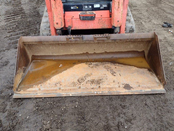 kubota-svl75-2-image-16