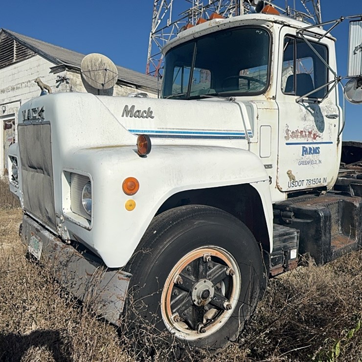 MACK R600