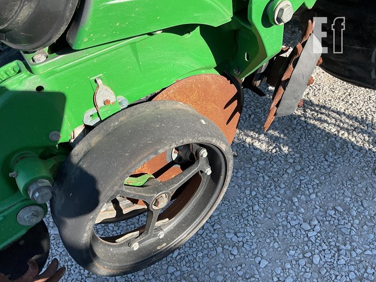 john-deere-db60-image-40