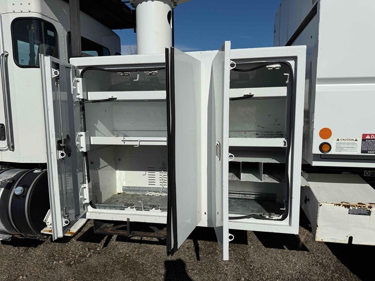 kenworth-t370-image-14