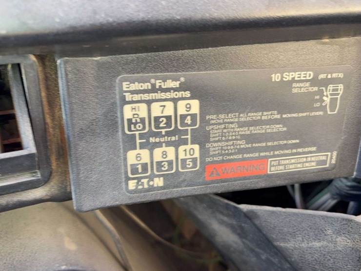 1993-international-4900-image-33