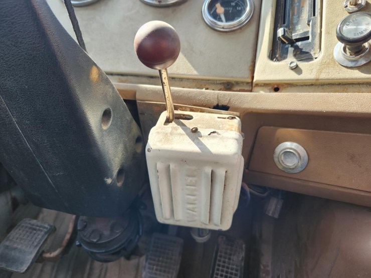 ford-ln8000-image-59