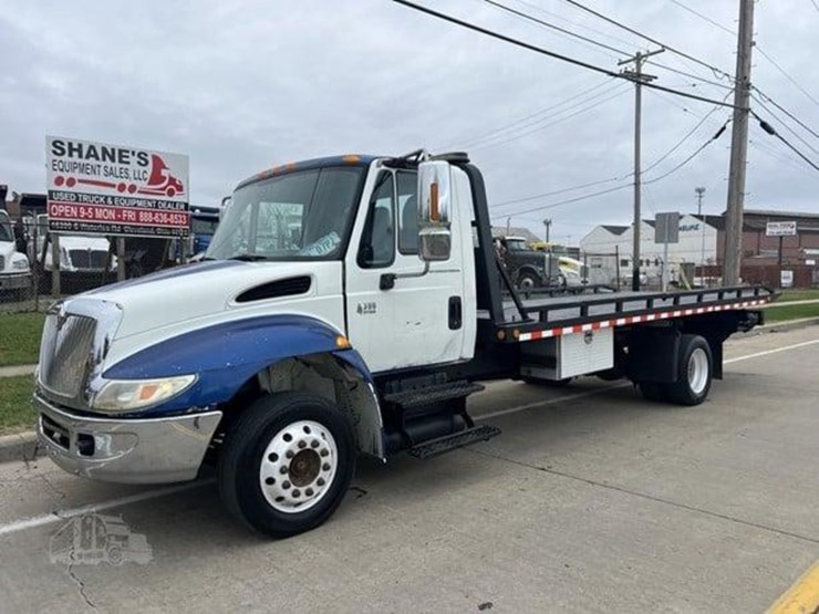 international-durastar-4300-image-9