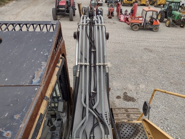 volvo-ec220e-lr-image-54