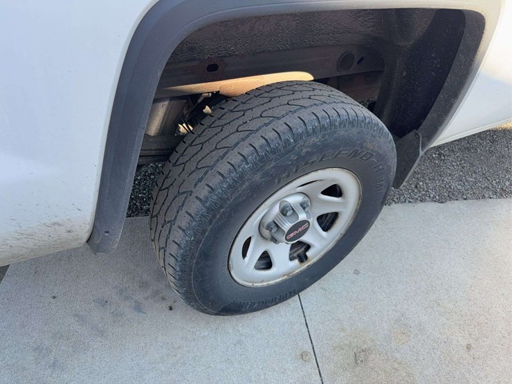 2014-gmc-sierra-1500-image-9