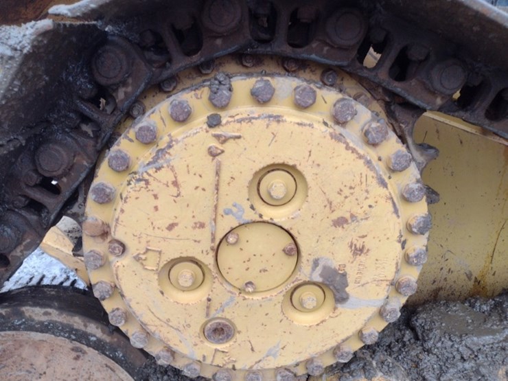 caterpillar-d6n-xl-image-29