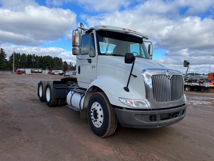 international-8600-image-6