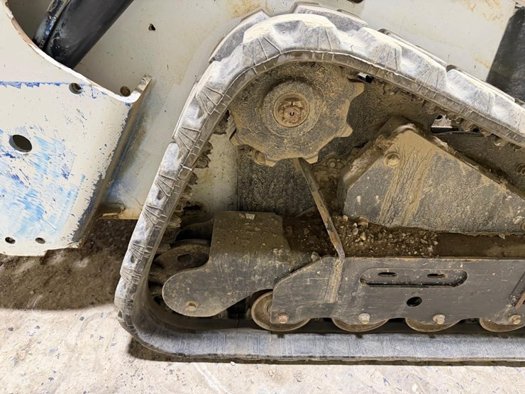 2022-bobcat-mt100-image-19