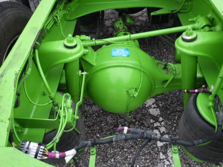 peterbilt-579-image-12