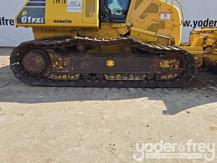 2018-komatsu-d61pxi-24-image-17