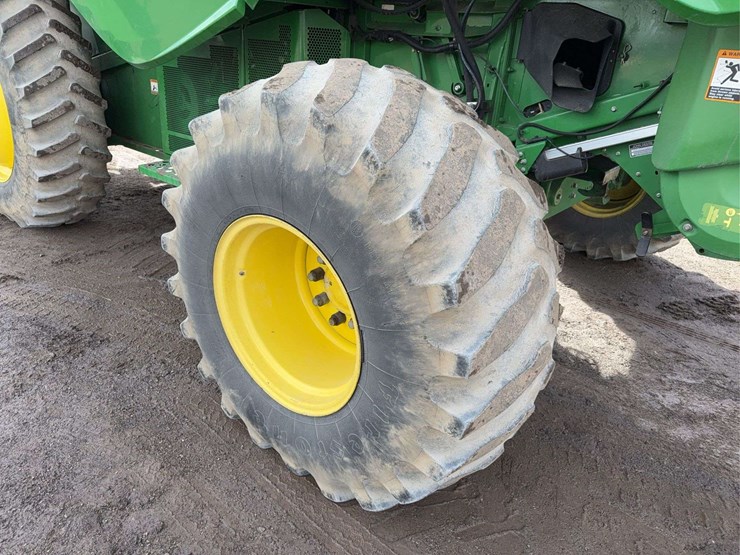 2013-john-deere-s670-image-5