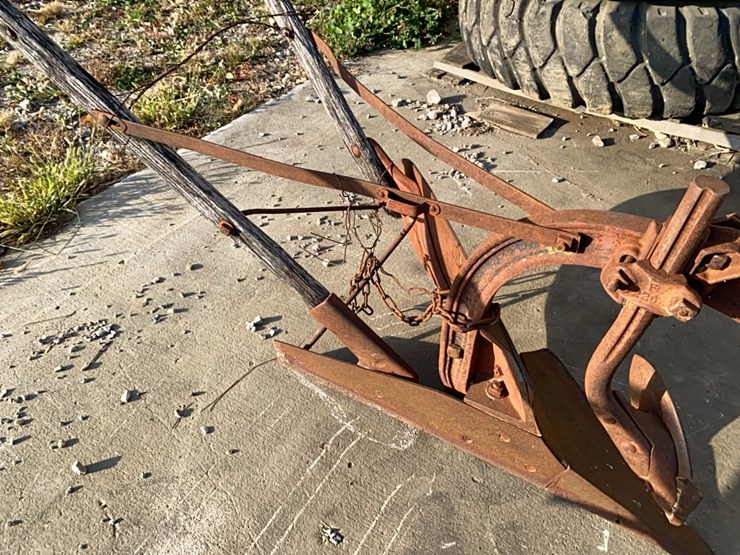 oliver-walking-plow-image-6