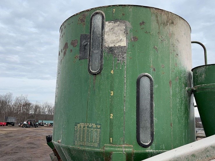 john-deere-400-image-19