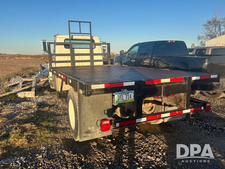 international-4700-image-6