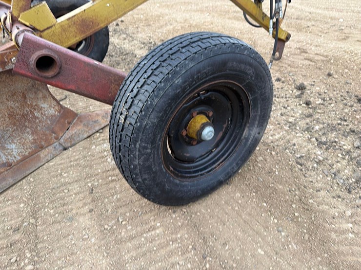 v-blade-ditcher-image-8