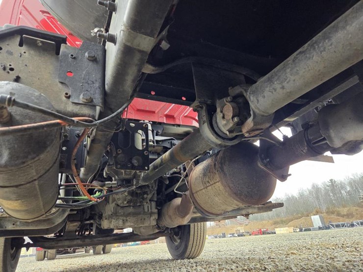 2011-international-durastar-4400-image-47