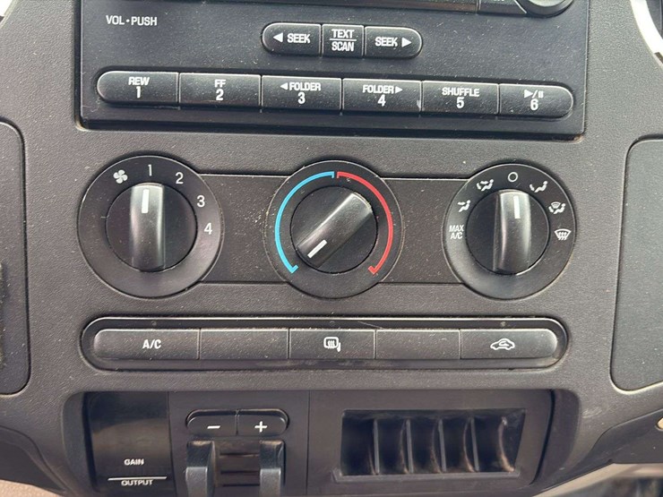 2008-ford-f350-image-40