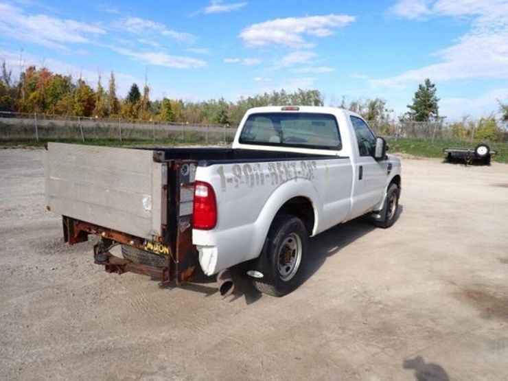 2008-ford-f350-xl-image-5