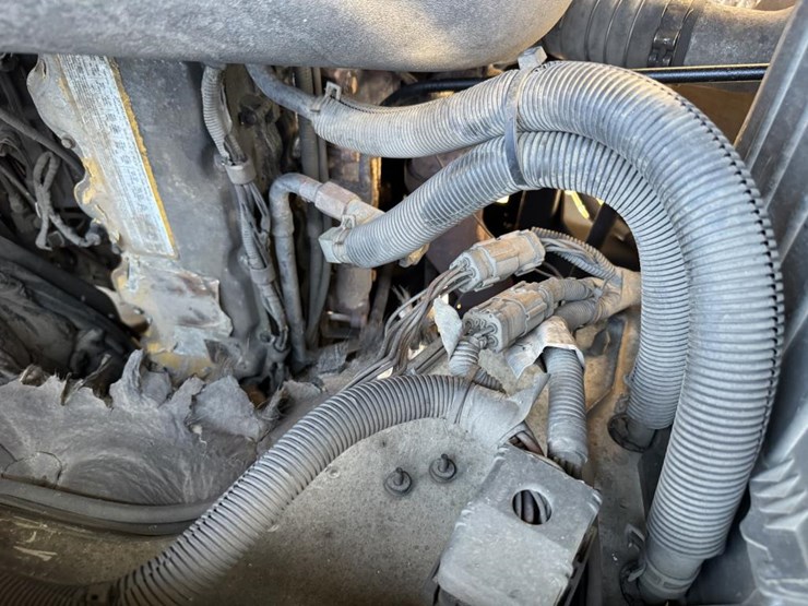 2002-vactor-2100-image-102