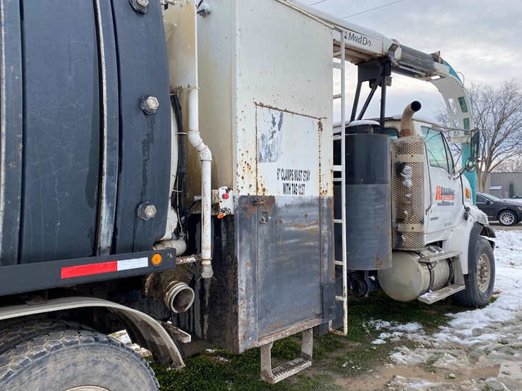 caterpillar-c13-image-39