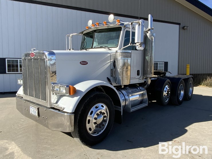 2006-peterbilt-379-image-1