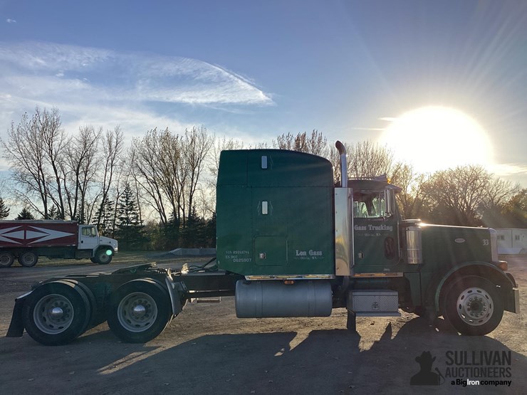 peterbilt-379-image-4