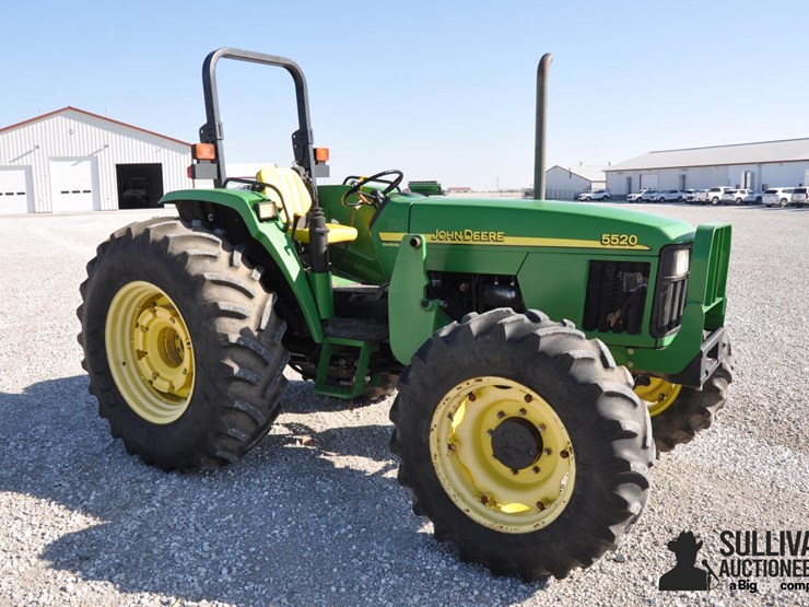 john-deere-5520-image-3