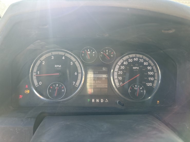 2012-dodge-ram-2500-image-35